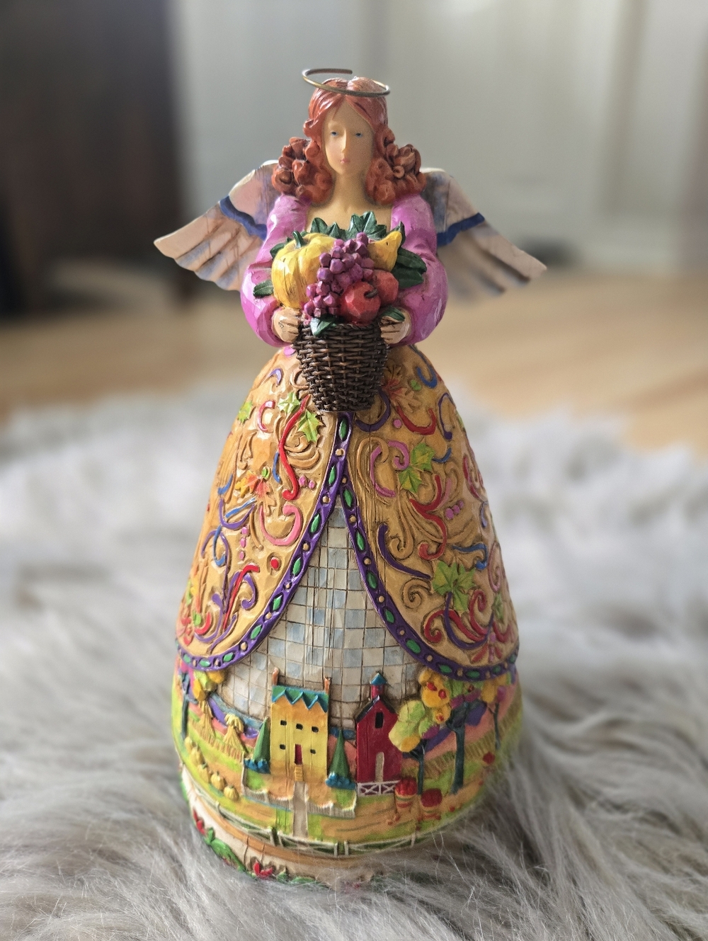 Jim Shore Heartwood Creek "Bountiful Angel" Collectible Figurine 2004